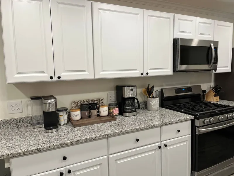 1105 Azalea Dr photo