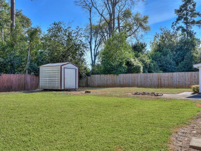 1116 Glenwood Dr photo