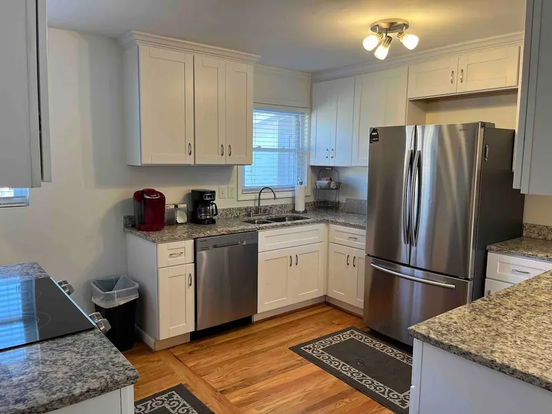 1116 Glenwood Dr photo