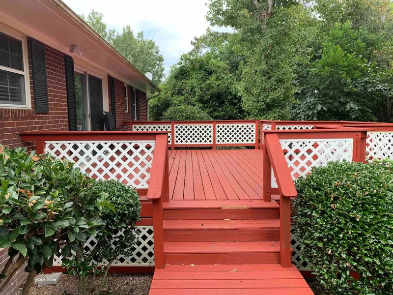 1204 Magnolia Dr photo