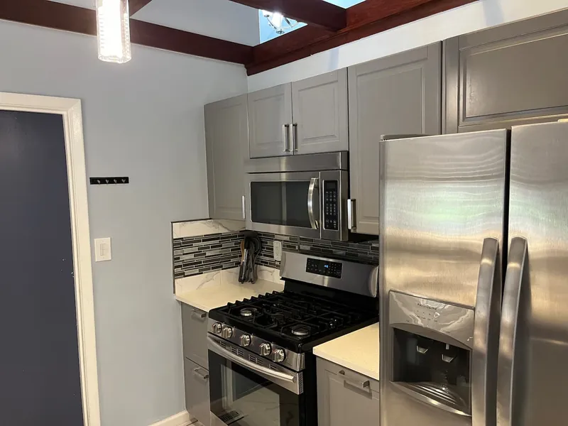 2402 Wilkshire Dr photo