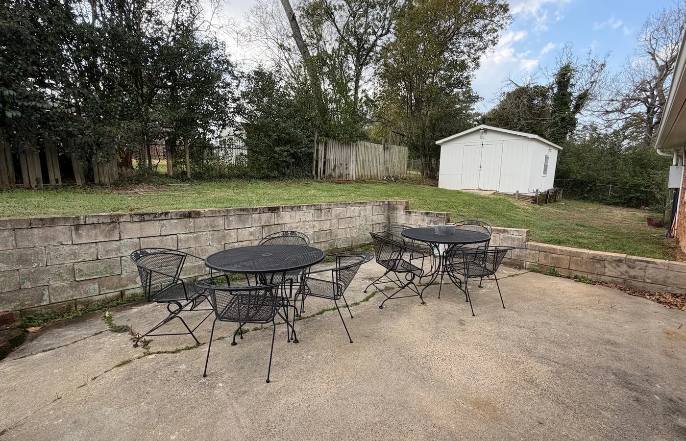 2504 Gaines Ct N hero photo