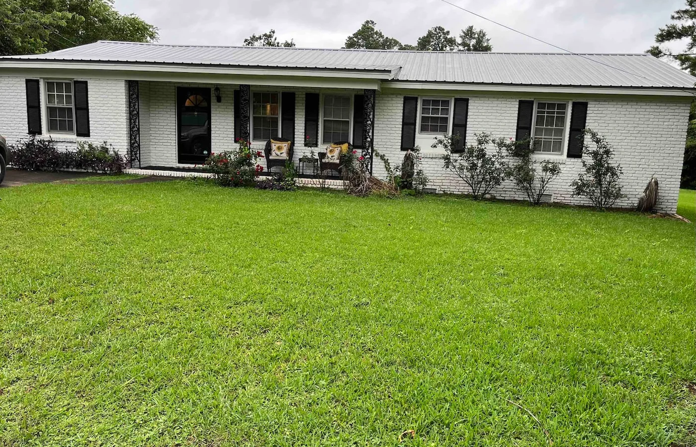 2505 Gaines Ct N hero photo