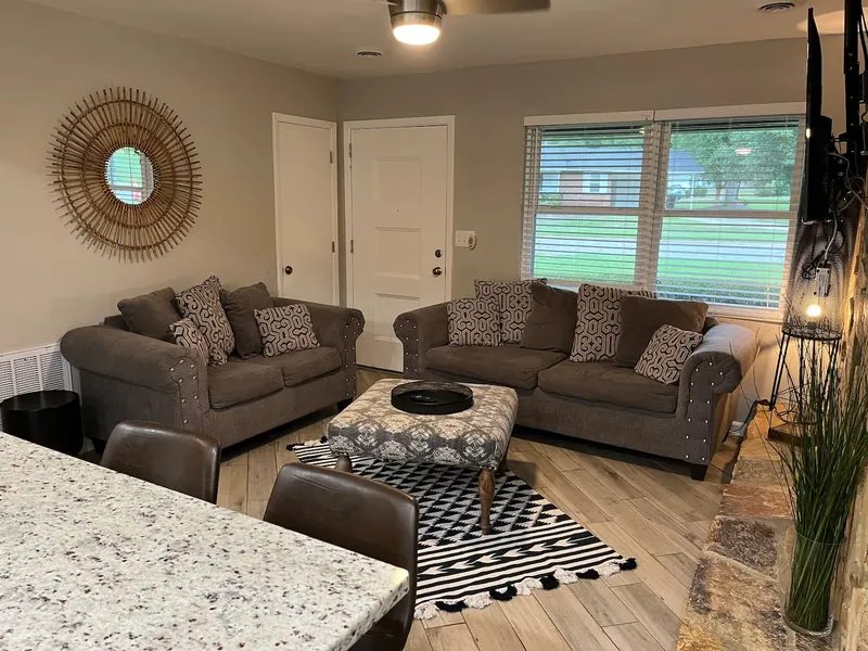 2706 Wicklow Dr photo