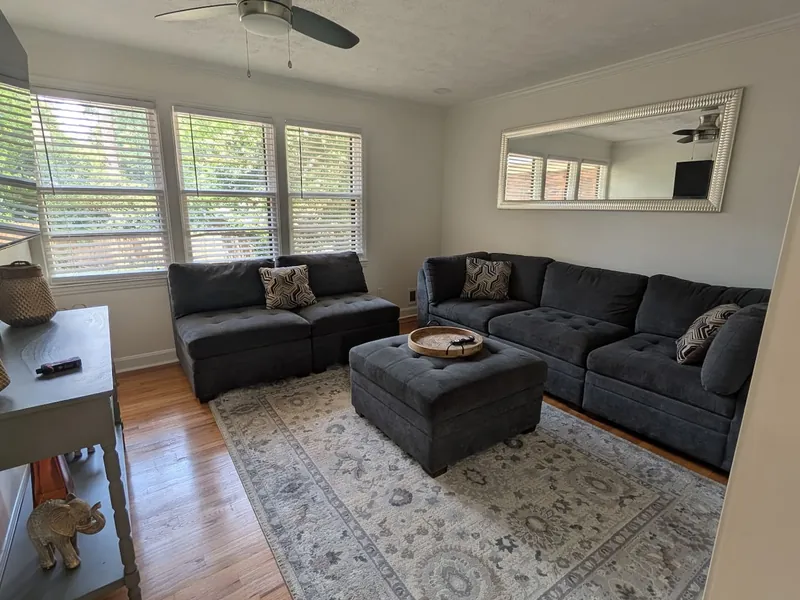 921 Avocado St photo